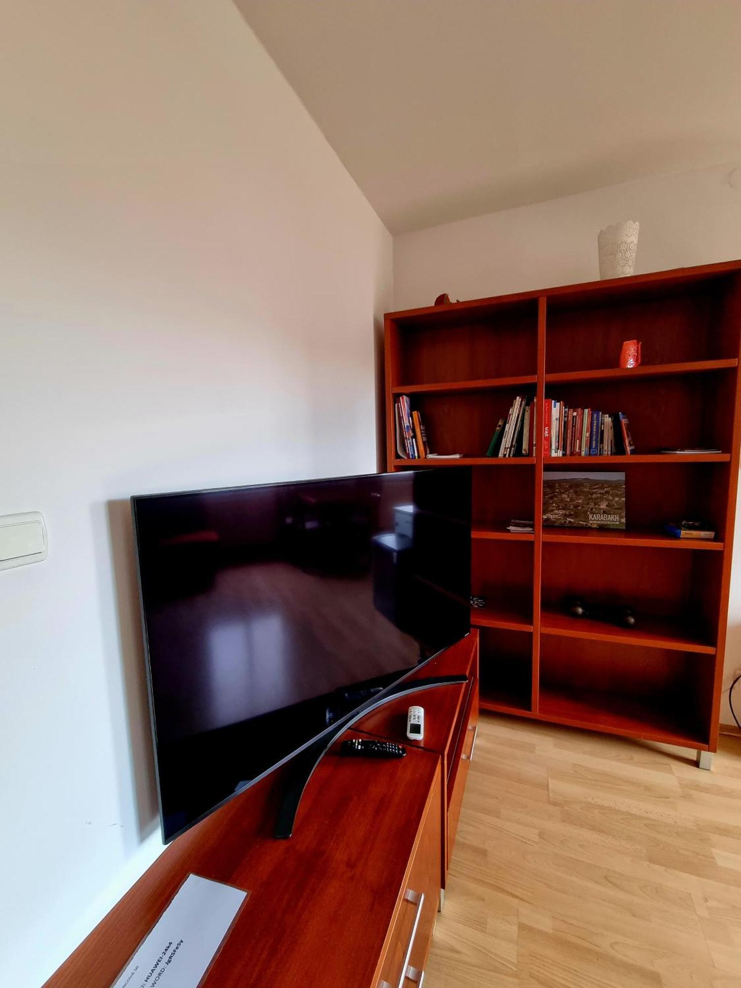 3 Near The Train Station And Center Apartment Bratislava